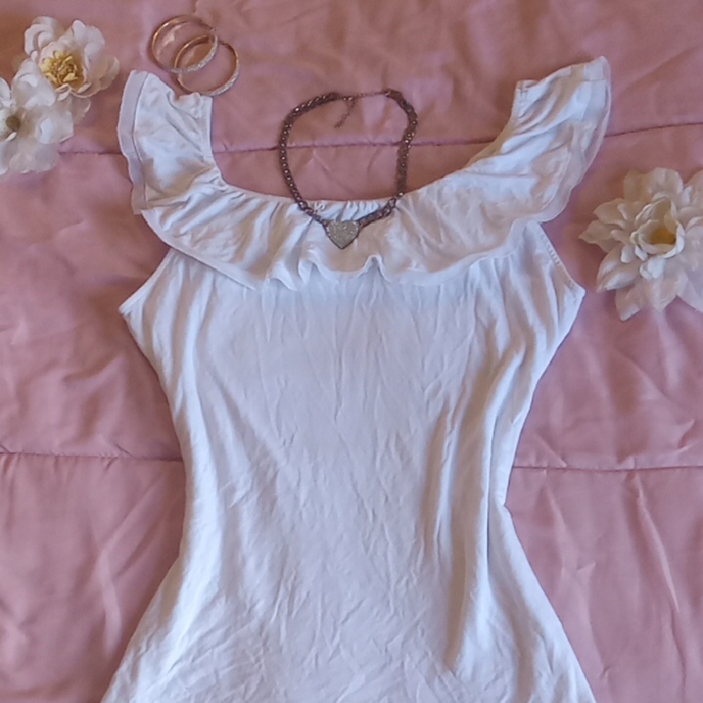 White Ruffle Neckline Top - Picture 10 of 13